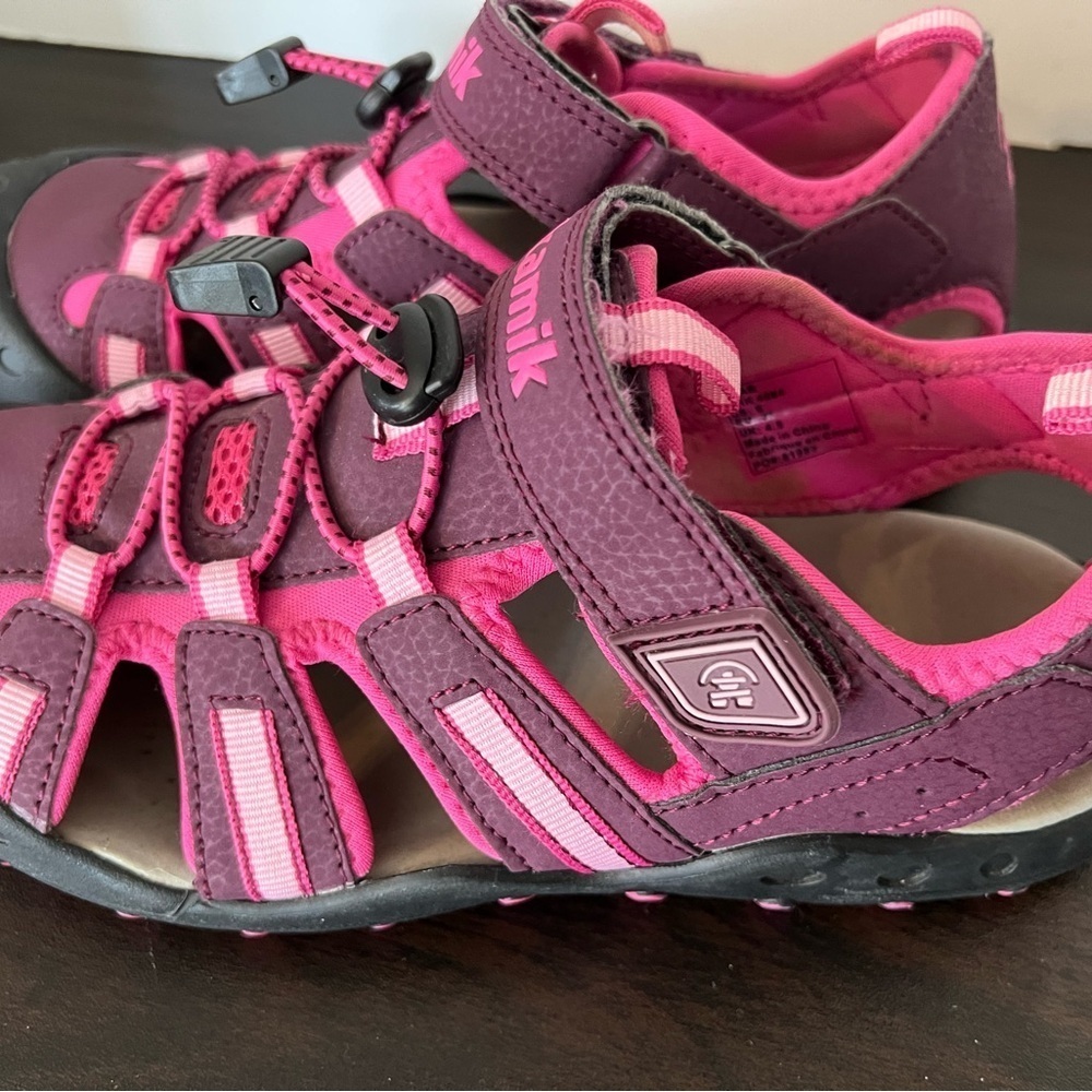 Kamik Pink and Purple Sandals with Adjustable Straps